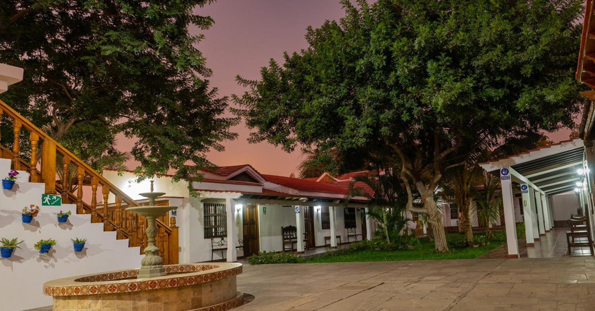 Hotel El Huarango Ica Exteriör bild